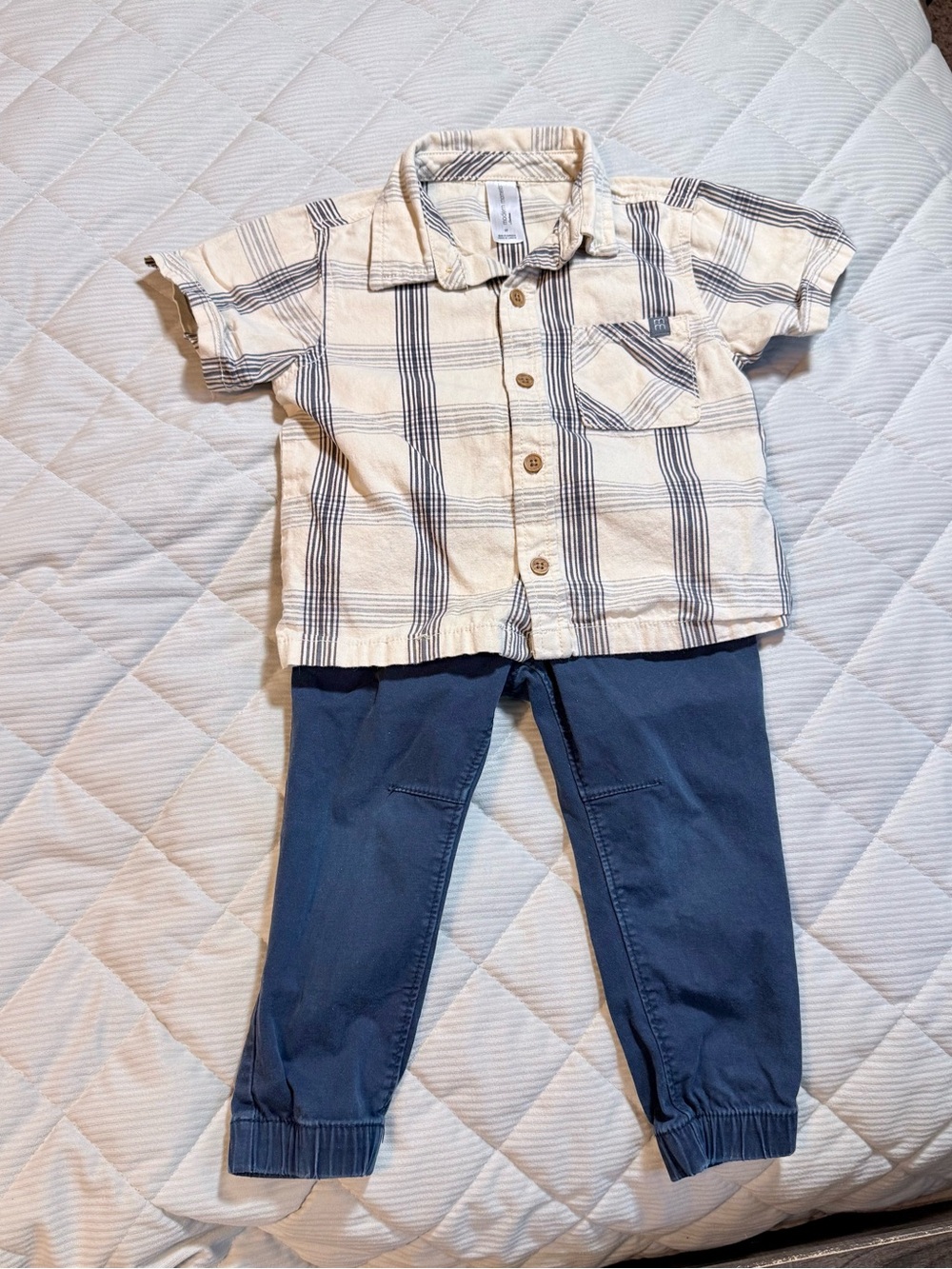 Toddler Plaid Button-Front Shirt & Navy Jogger Set